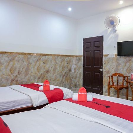 Reddoorz Plus Near Mien Tay Bus Station 2 TP. Hồ Chí Minh Ngoại thất bức ảnh