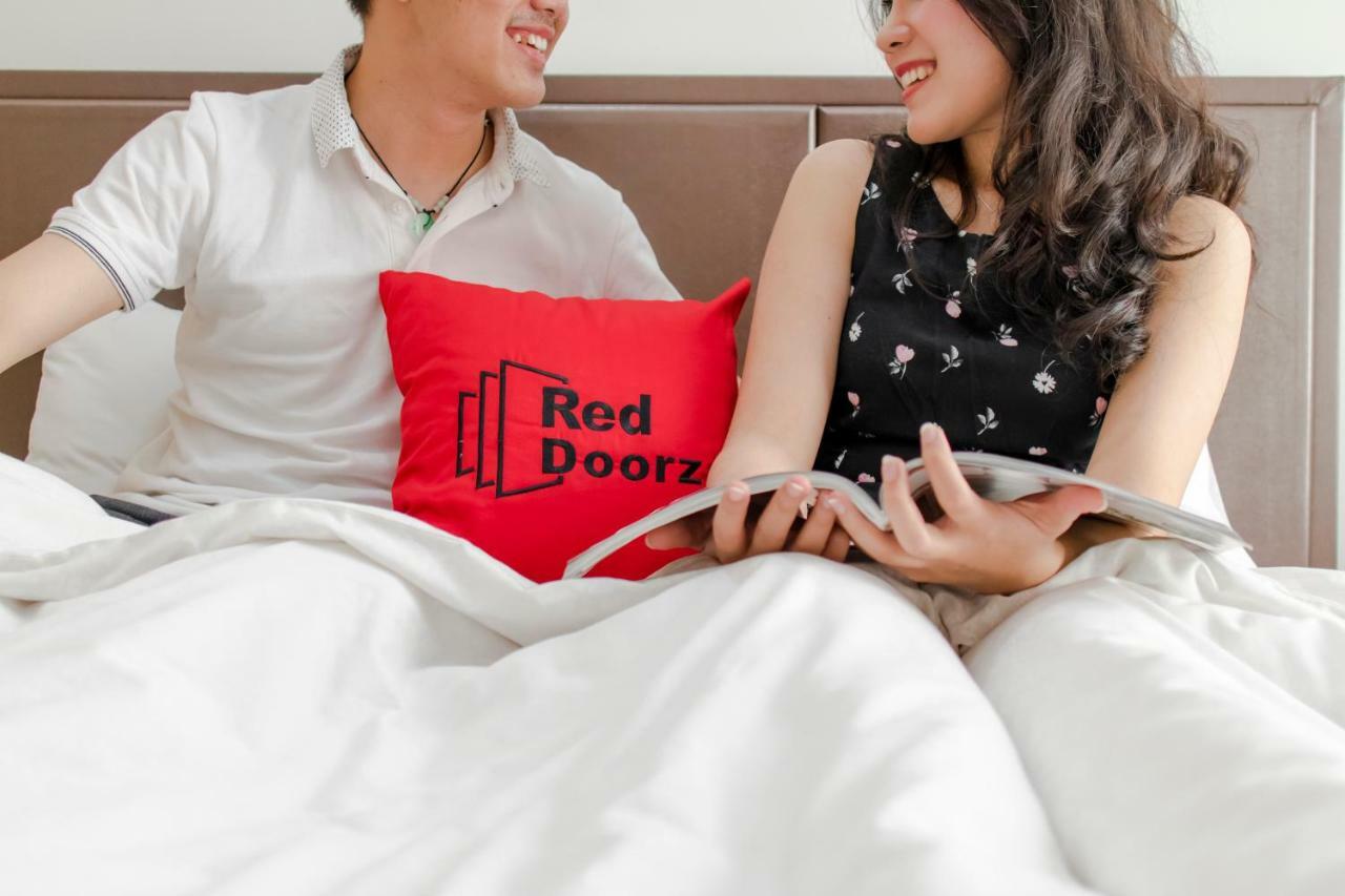 Reddoorz Plus Near Mien Tay Bus Station 2 TP. Hồ Chí Minh Ngoại thất bức ảnh
