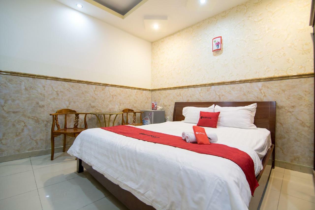 Reddoorz Plus Near Mien Tay Bus Station 2 TP. Hồ Chí Minh Ngoại thất bức ảnh