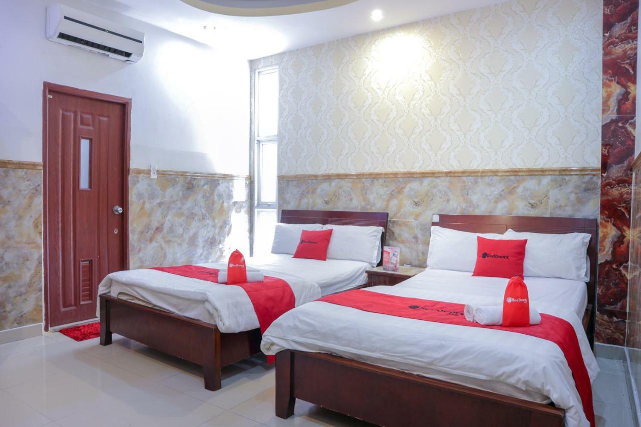 Reddoorz Plus Near Mien Tay Bus Station 2 TP. Hồ Chí Minh Ngoại thất bức ảnh