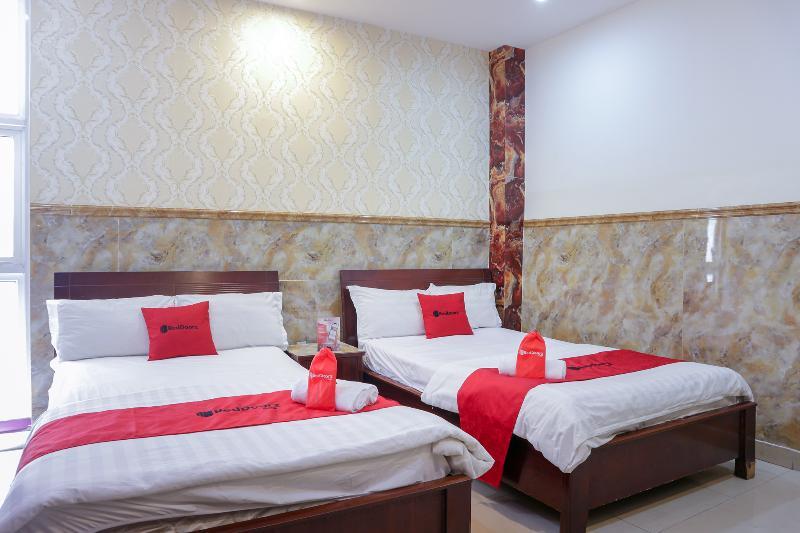 Reddoorz Plus Near Mien Tay Bus Station 2 TP. Hồ Chí Minh Ngoại thất bức ảnh