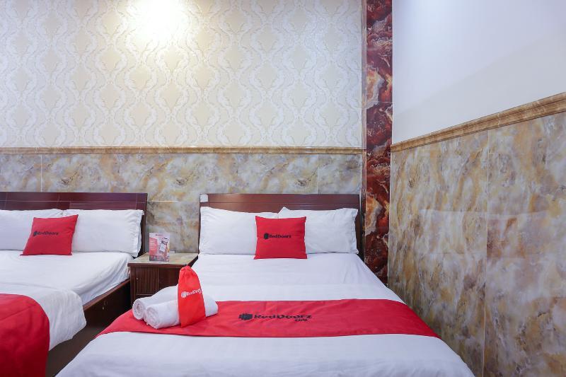 Reddoorz Plus Near Mien Tay Bus Station 2 TP. Hồ Chí Minh Ngoại thất bức ảnh